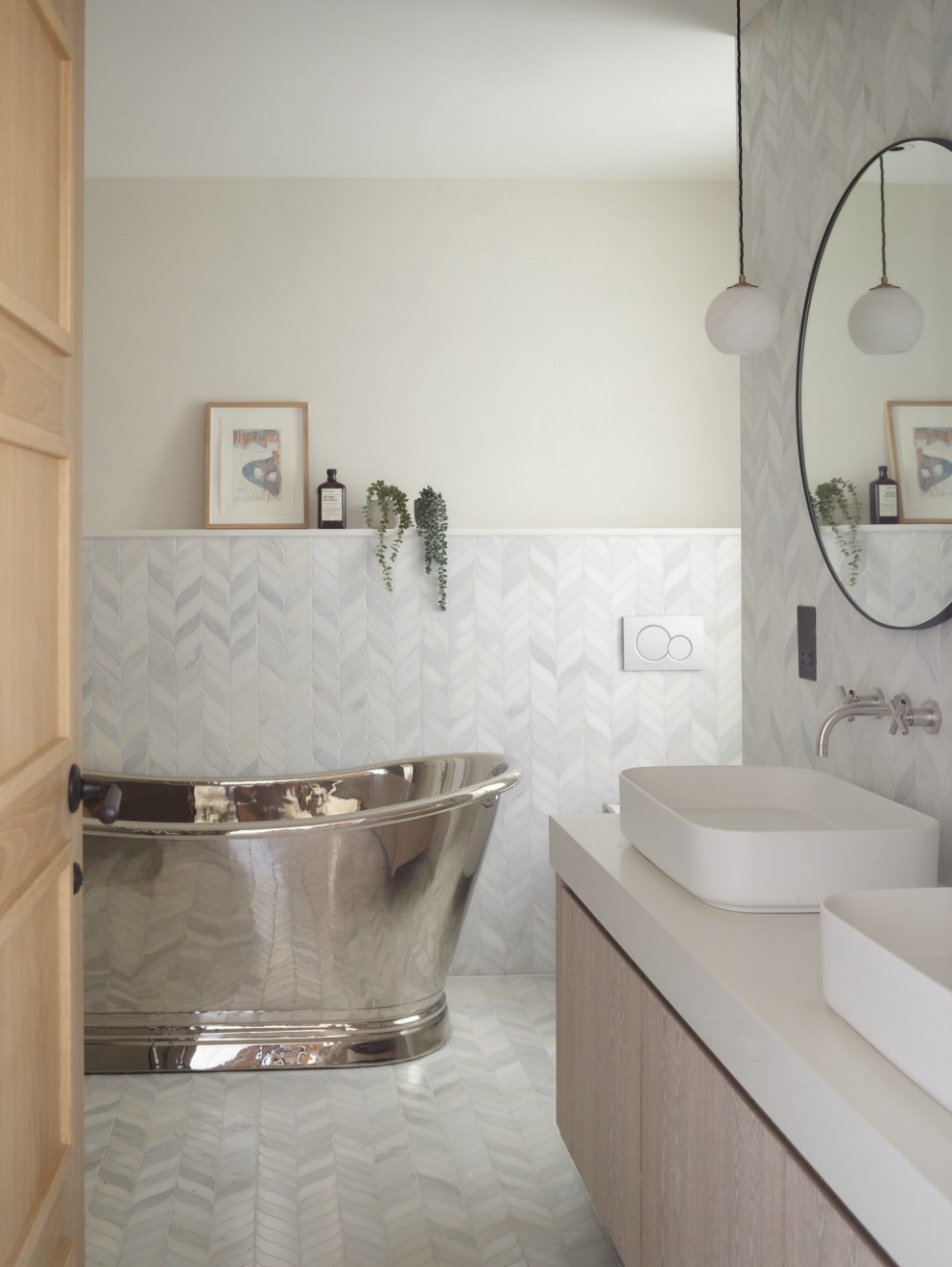 Pond Place | Main En-Suite | Interior Designers